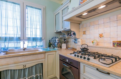 Rosignano Solvay Apartment | Lovely apartment for 4 guests with A/C, WIFI, TV and patio