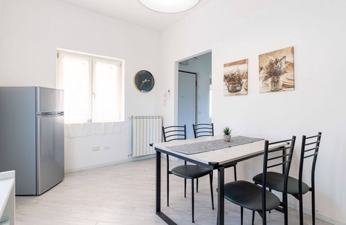 Villanova d'Albenga Apartment | Lovely apartment for 4 people with A/C, WIFI, TV, balcony and panoramic view