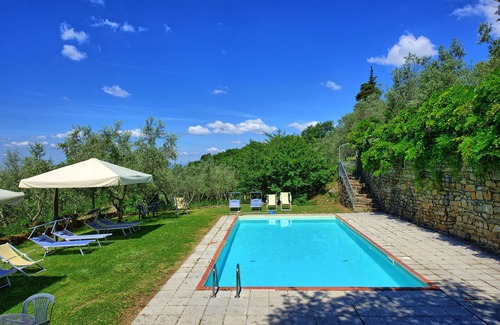 Greve in Chianti Apartment | Lovely apartment with WIFI, pool, TV, patio, pets allowed, panoramic view, close to Greve In Chianti