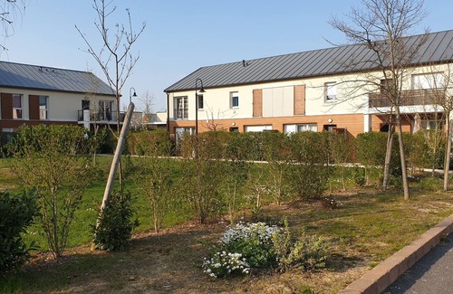 Serris Apartment | Lovely apartment 6 pax - next to Disneyland/Paris