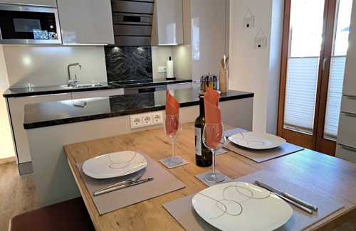Finkenberg Apartment | Lovely apartment for 9 people with WIFI, TV, balcony and parking