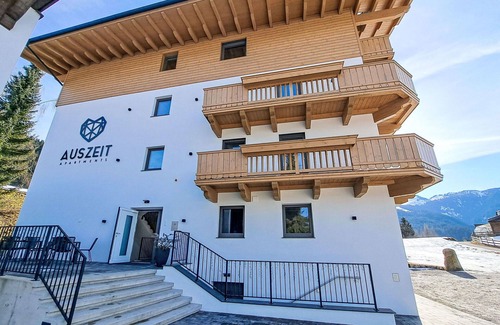 Oberau Wildschonau Apartment | Lovely apartment for 7 guests with WIFI, TV and balcony