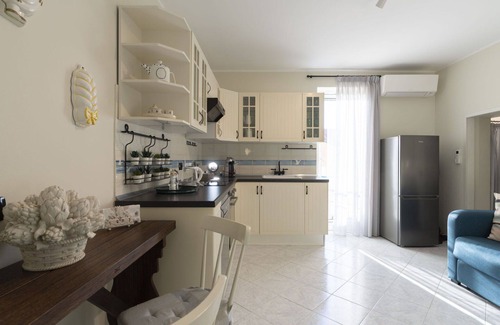 Bordighera Apartment | Lovely apartment for 4 people with A/C, WIFI