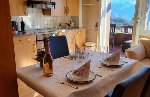 Beatenberg Apartment | Lovely apartment for 3 people with WIFI, TV and balcony
