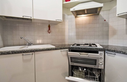 Bormio Apartment | Lovely apartment for 4 people with WIFI, TV, terrace and parking