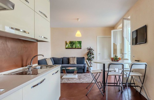 Claino Con Osteno Apartment | Lovely apartment for 4 people with WIFI, TV and balcony