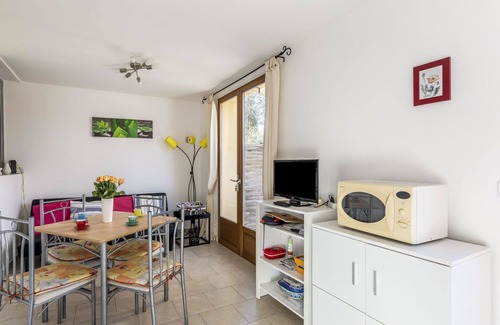 Cabris Apartment | Lovely apartment for 5 people with WIFI, TV and terrace