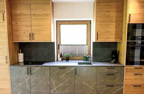 Leogang Apartment | Lovely apartment for 6 guests with WIFI, TV, balcony and panoramic view