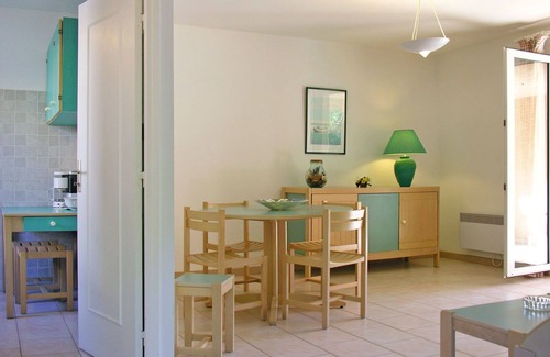 Pineto Apartment | Lovely apartment for 6 guests with WIFI, A/C, TV, terrace and pets allowed