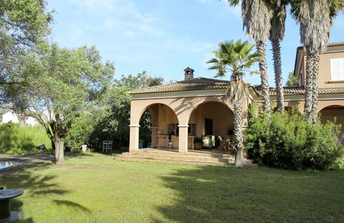Pineto Apartment | Lovely apartment for 6 guests with WIFI, A/C, TV, terrace and pets allowed
