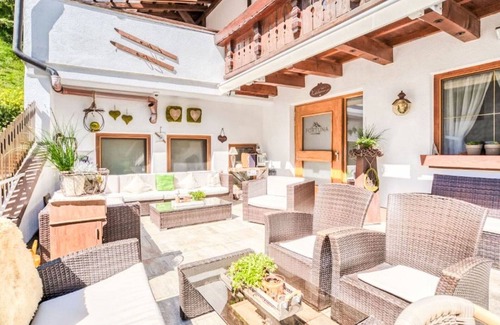 Kappl Apartment | Lovely apartment for 6 guests with WIFI, TV, terrace and pets allowed