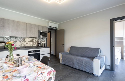 Caramagna Ligure Apartment | Lovely apartment for 6 people with A/C, WIFI, pool, TV, terrace and pets allowed
