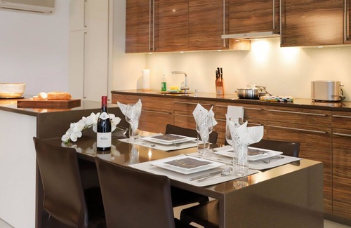 Montreux Apartment | Lovely apartment for 3 guests with WIFI, pool, A/C, TV, terrace and panoramic view