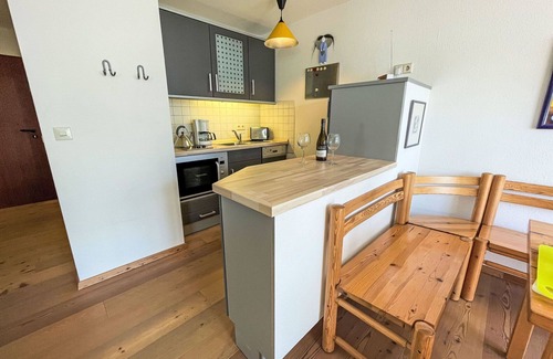 Hofsgrund Apartment | Lovely apartment for 4 guests with WIFI, TV and balcony