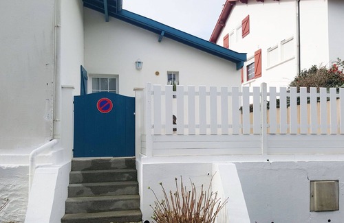 Guethary Apartment | Lovely apartment for 2 people with WIFI, A/C, TV and terrace