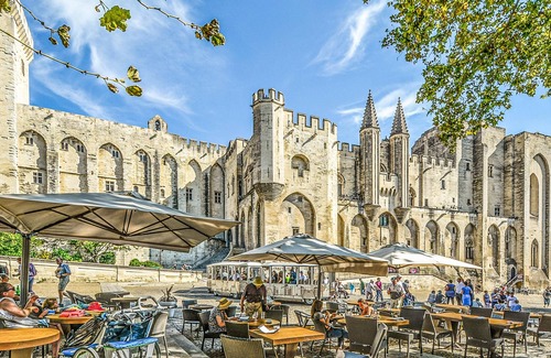 Remoulins Apartment | Lovely apartment in Remoulins with WiFi