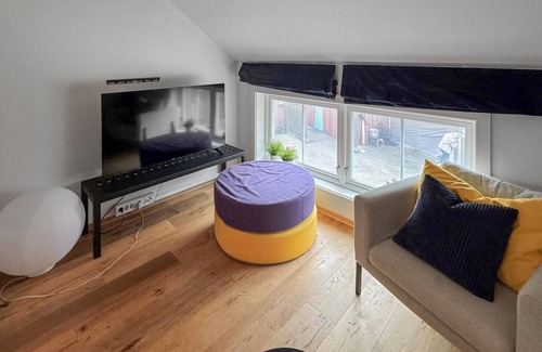 Sogne Apartment | Lovely apartment in Søgne with WiFi