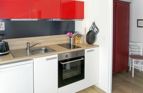 Siegsdorf House | Lovely apartment in villa for 4 guests with TV, balcony and pets allowed