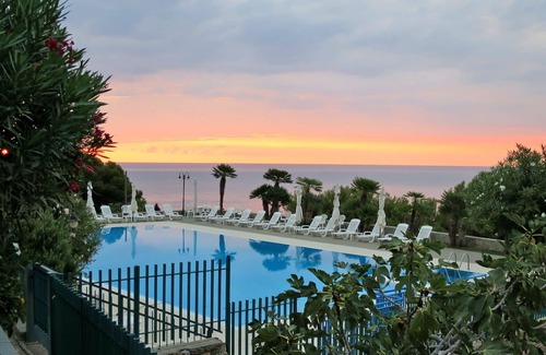 Piani-Ciapin Apartment | Lovely apartment for 6 guests with pool, WIFI, TV, terrace and pets allowed