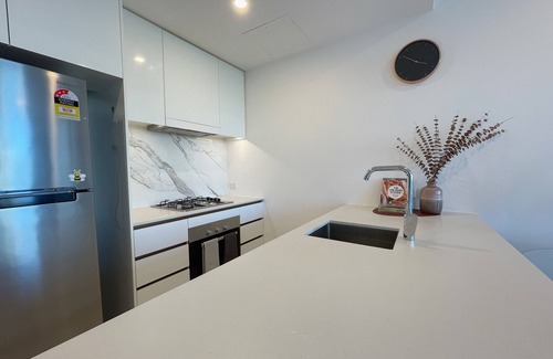 South Brisbane Apartment | Lovely apt City View FreeParking 5 Mins walk to Cultural Centre Museum GOMA QPac