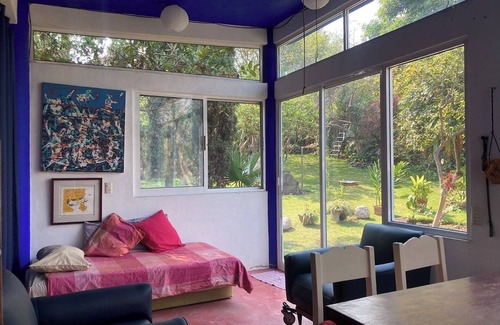 Malinalco House | Lovely bungalow with pool, great view, comfortable loft w/WiFi in Malinalco