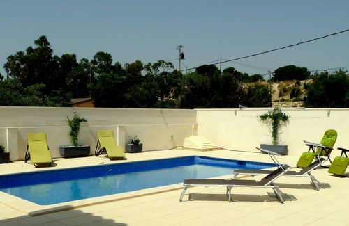 Hoya de los Patos Villa | Lovely Detached Villa In Busot, Near Alicante. Private Pool/Gardens -sleeps 8/9