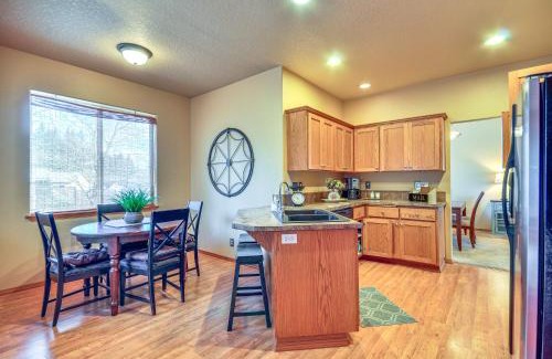 Dundee House | Lovely Dundee Home with Private Yard and Fire Pit!