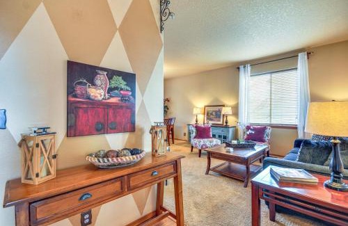 Dundee House | Lovely Dundee Home with Private Yard and Fire Pit!