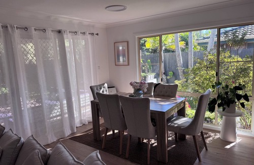 Suffolk Park House | Lovely Family Home-walking distance to Suffolk Beach/5min drive to Byron Bay