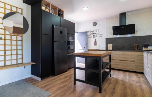 Los Franceses-la Vega House | Lovely Home In Chiclana De La Fronter