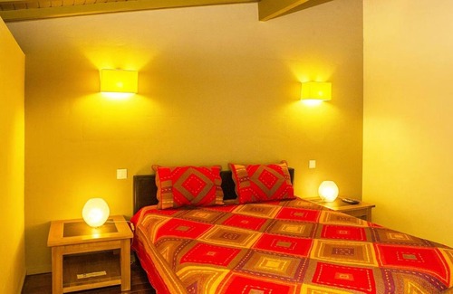 Tralhariz House | Lovely holiday home in Carrazeda de Ansia with terrace