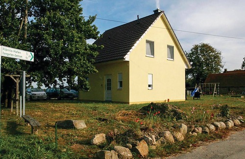 Ribnitz-Damgarten House | Lovely home in Beiershagen with WiFi