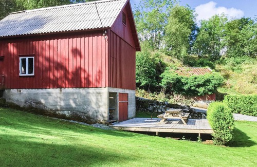 Suldal House | Lovely home in Hebnes with WiFi