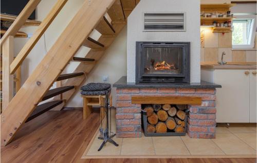 Gracac House | Lovely Home In Kunovac Kupirovacki