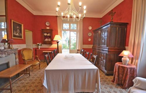 Puymeras House | Lovely Home In Puymeras With Kitchen