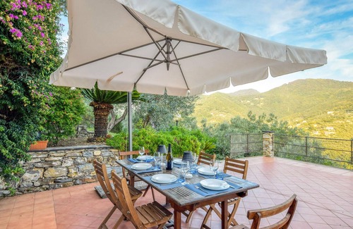Recco House | Lovely home in Recco with WiFi