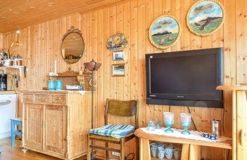 Sogne House | Lovely home in Søgne with WiFi