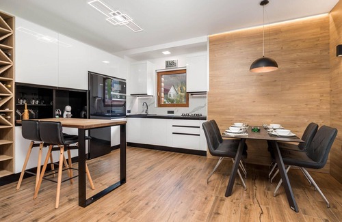 Mrkopalj House | Lovely home in Tuk Vojni