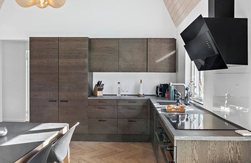 Bøtø By House | Lovely home in Væggerløse with sauna