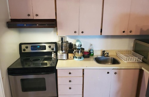 Roberval Apartment | Lovely homefeel 3 1/2 appartement and free parking