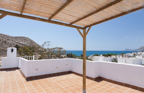 Agua Amarga House | Lovely House Near The Sea