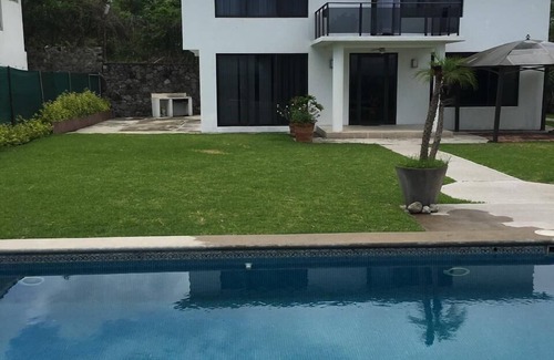 Xochitepec House | Lovely house with private garden and pool near Cuernavaca in Xochitepec Morelos