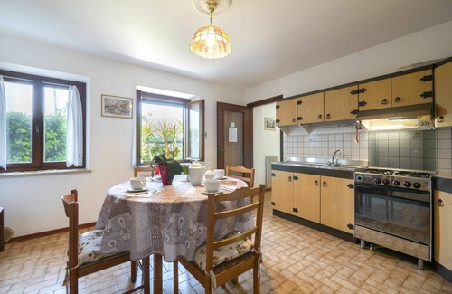 Rive D'Arcano House | Lovely apartment in villa for 6 people with TV and patio