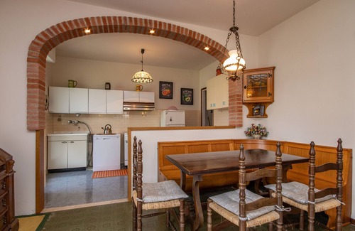Pieve Vecchia House | Lovely little house a few meters from the beach of the romantic Manerba