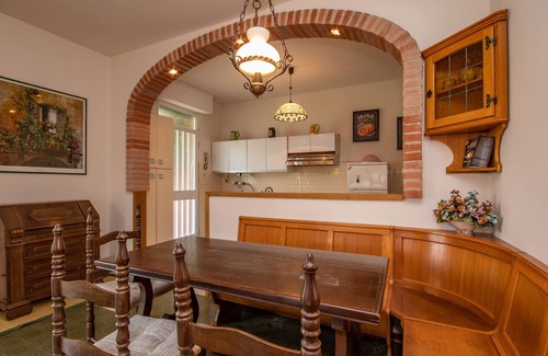 Pieve Vecchia House | Lovely little house a few meters from the beach of the romantic Manerba