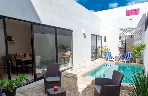 Progreso Municipality Villa | Lovely Modern 3BR Villa, own Pool, 200m from the Beach!