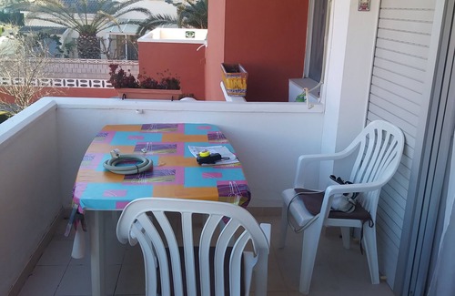 Denia Apartment | Lovely modern apartment ,A/c Bedrooms ,Fully equipped ,Pool & Safe sandy beach .