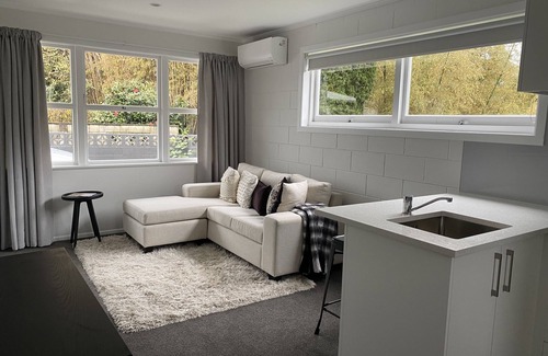 Hamilton House | Lovely Newly Renovated Home