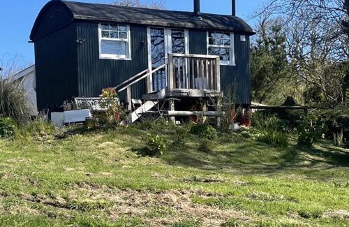 Camelford House | Lovely shepherds hut in Cornwall