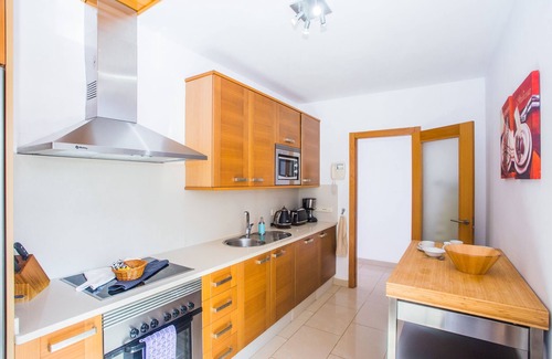 Playa Blanca Villa | Lovely spacious villa with heated pool, jacuzzi, sea/mountain views, full aircon